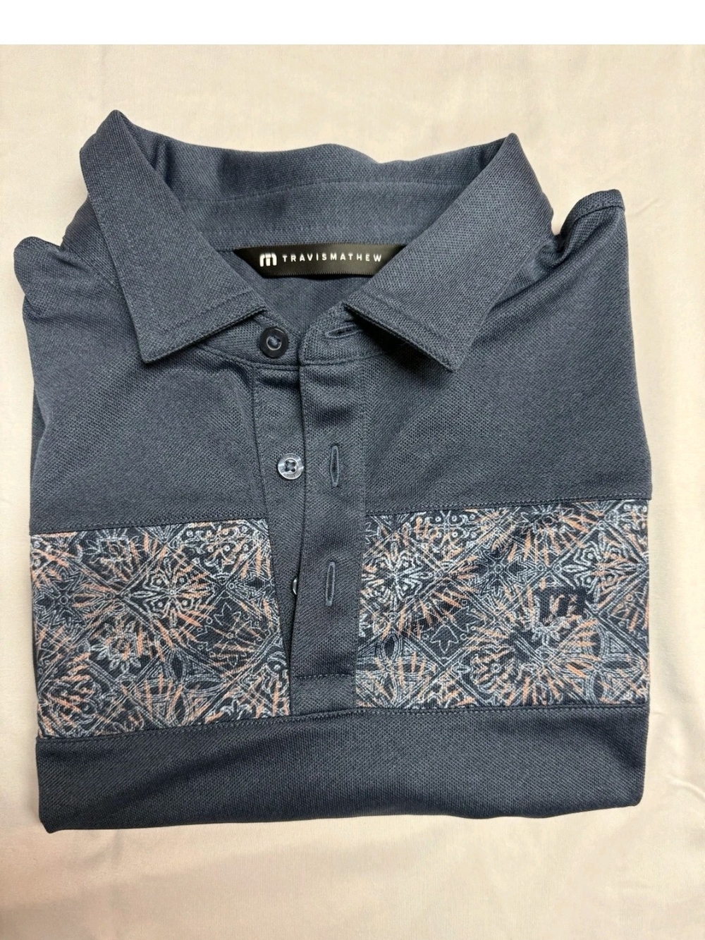 TravisMathew Polo Shirt Men's Medium Black Polyester Blend Stretch Cooling